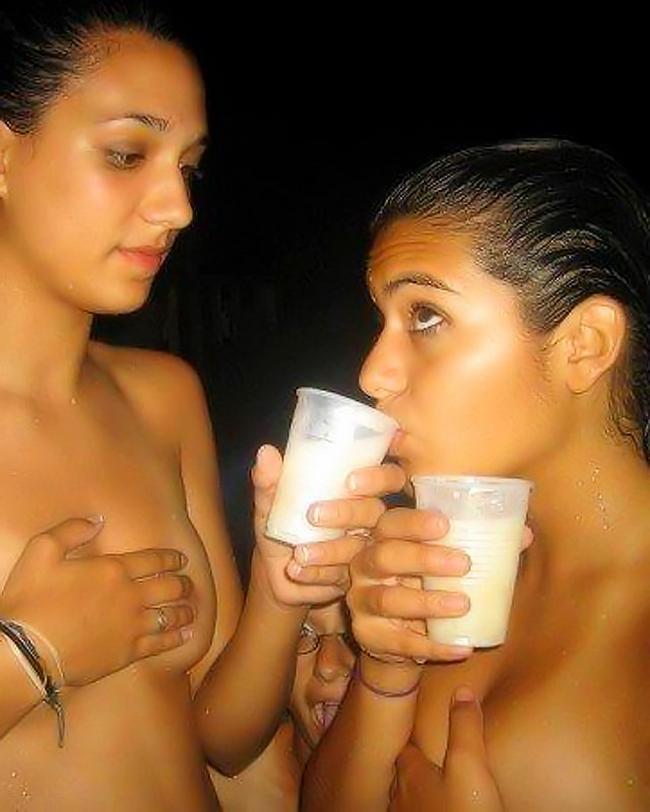 Пьяные сучки развлекаться со своими подругами порно фото